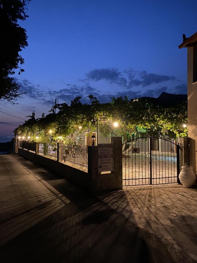 Villa Nouli Sarakiniko  エクステリア 写真