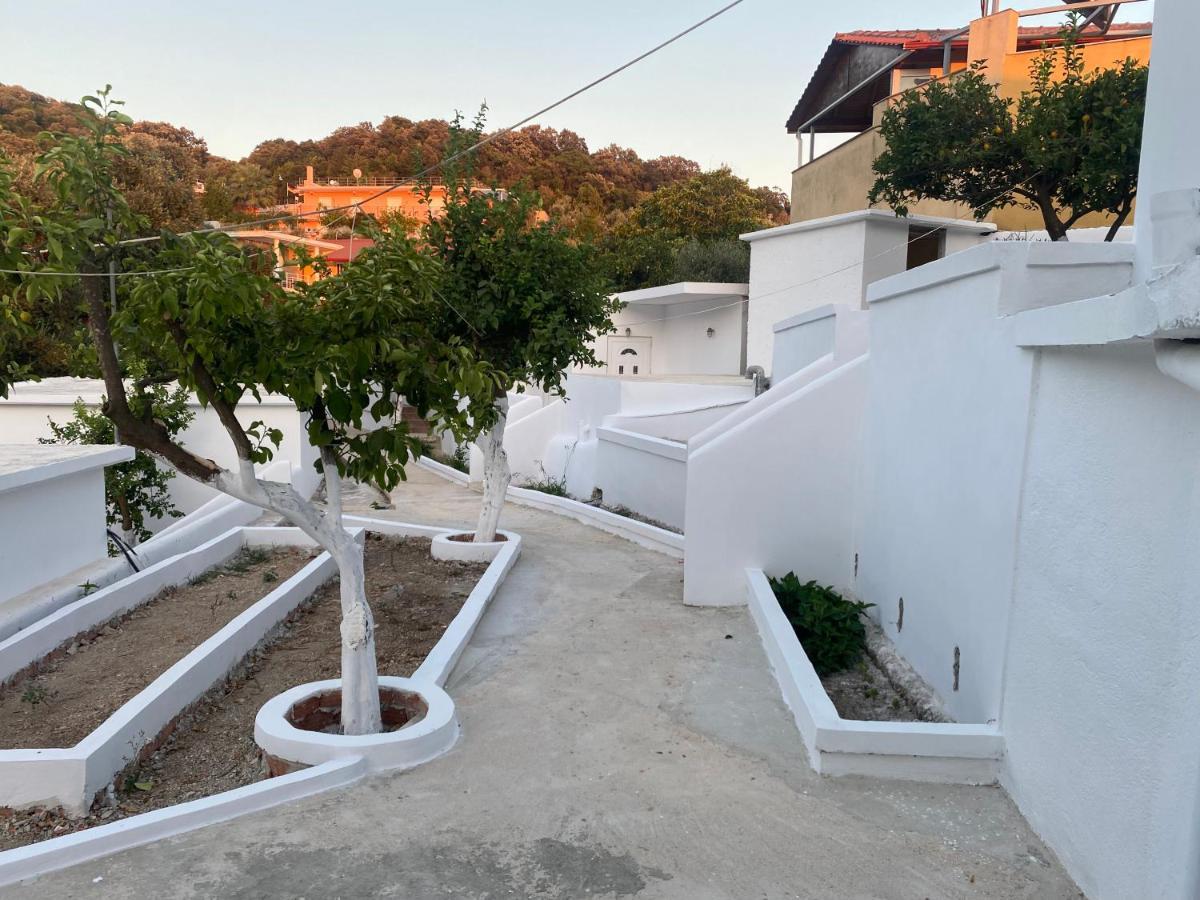 Villa Nouli Sarakiniko  エクステリア 写真