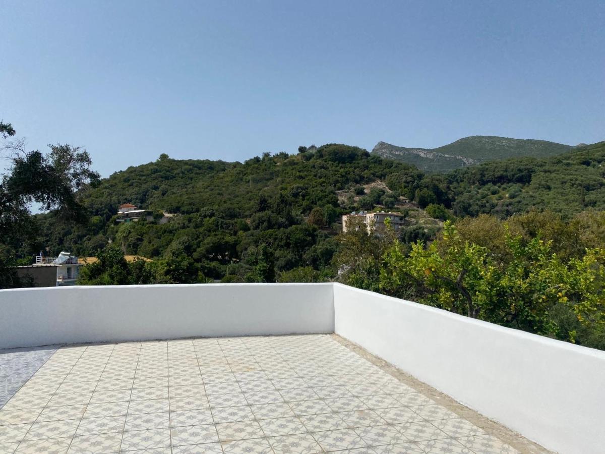 Villa Nouli Sarakiniko  エクステリア 写真